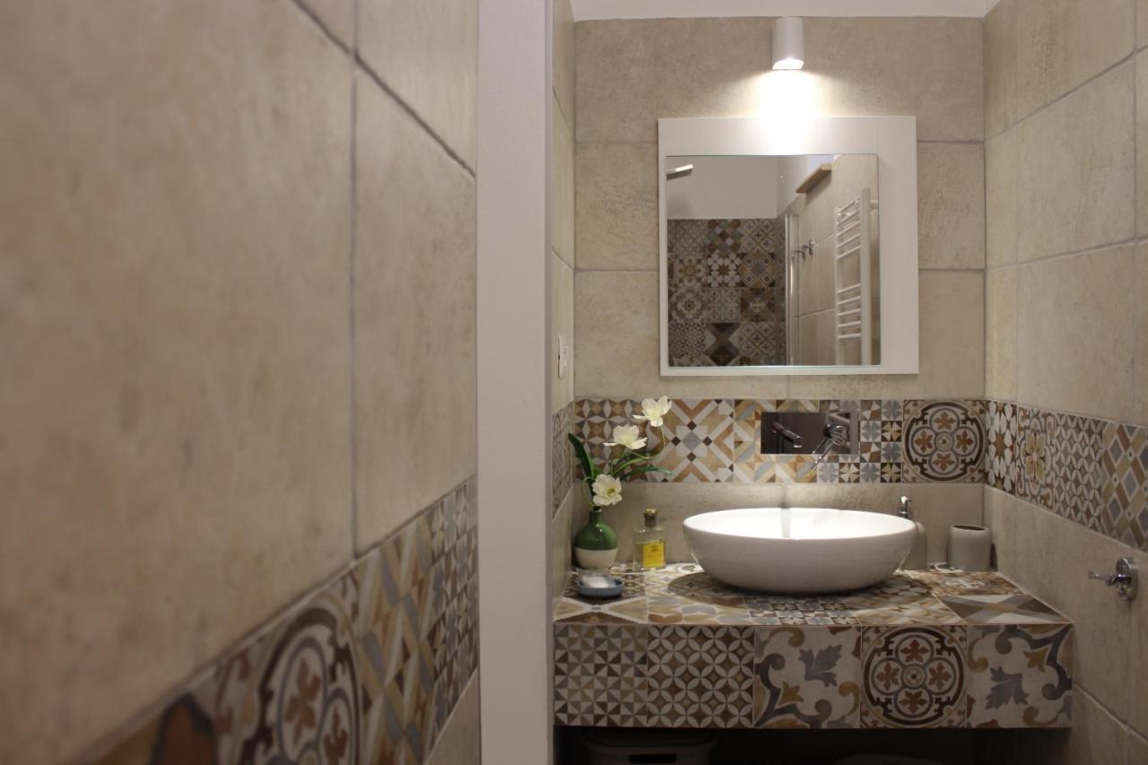 B&B Bianco Apartments Orta Nova Exterior photo